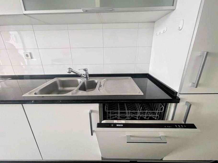 Airport Expo Apartment ลิสบอน ภายนอก รูปภาพ